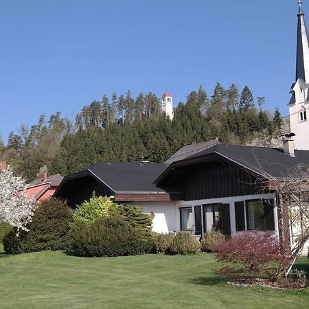 V Gemuetliches Gartenhaus Smihel nad Pliberkom Eksteriør billede